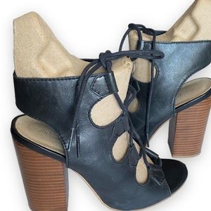 ALDO Black lace up heels size 7​